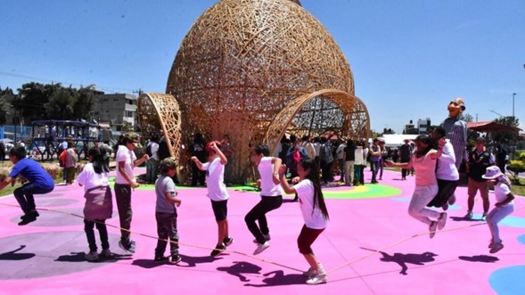 ¿Cómo llegar al nuevo parque de juegos monumentales de la Utopía Libertad de Iztapalapa? ¡Ve con lxs peques!