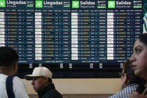 Banco de niebla en el AICM: ¿Cómo checar si tu vuelo fue cancelado? ✈✈