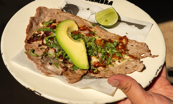 En esta taquería los tacos te elevan a otro nivel… el de levantar el meñique 🌮🌮