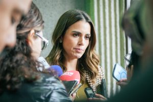 Señala Lorena de la Garza presiones externas tras bloqueo al presupuesto de Nuevo León