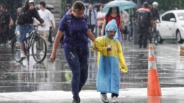 Alerta por inundaciones: Lluvias fuertes azotarán la CDMX y el Edomex durante las tardes