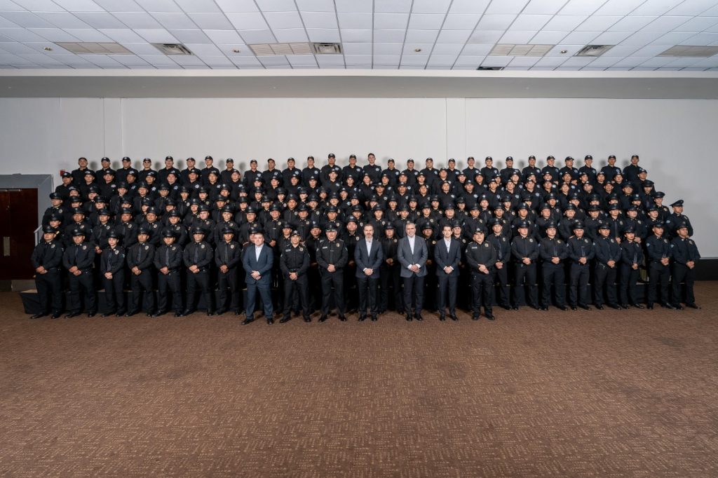 Refuerza gobierno de Adrián de la Garza seguridad de Monterrey con 166 nuevos policías